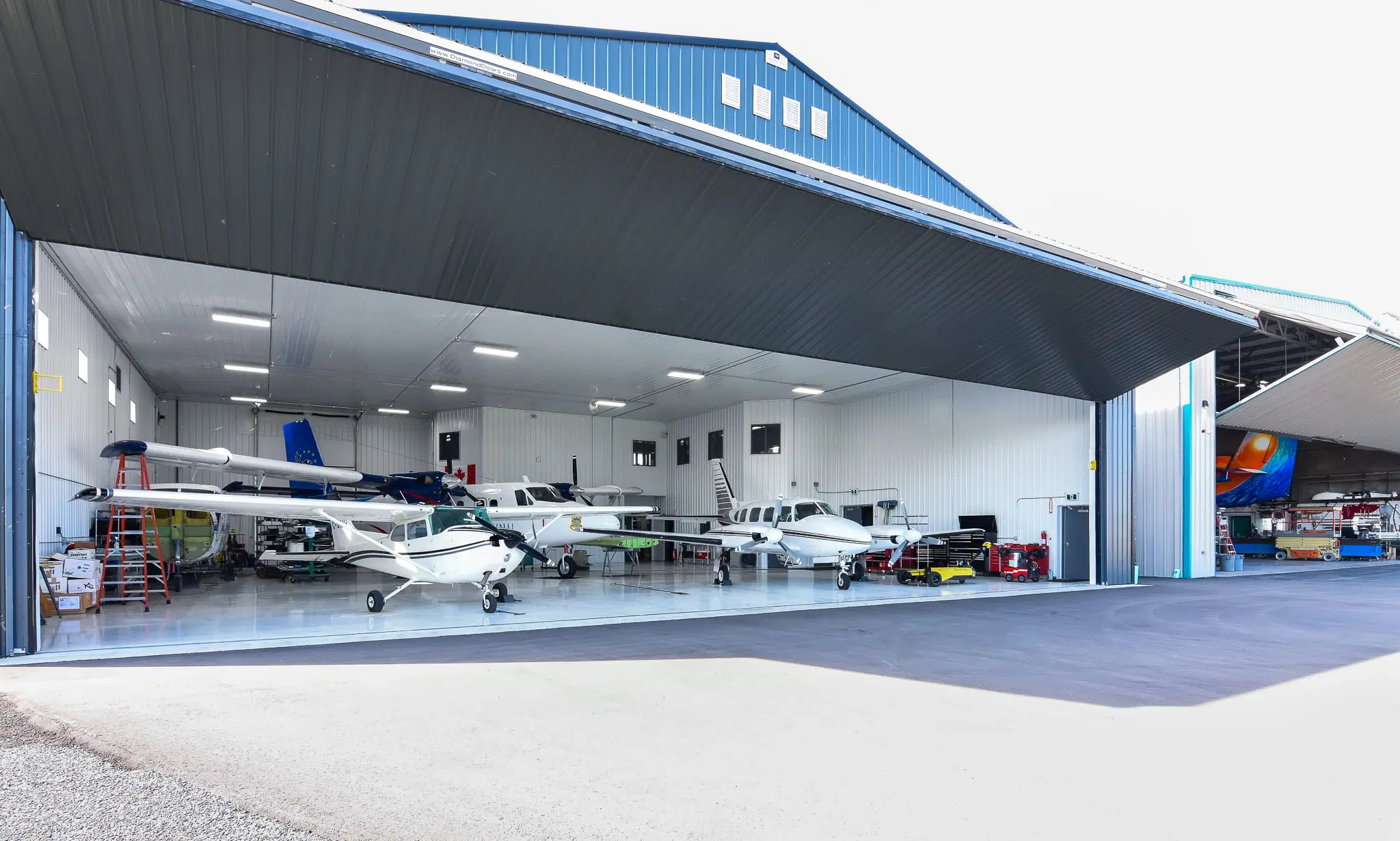 Airport Terminal & Aviation Facility Roofing
